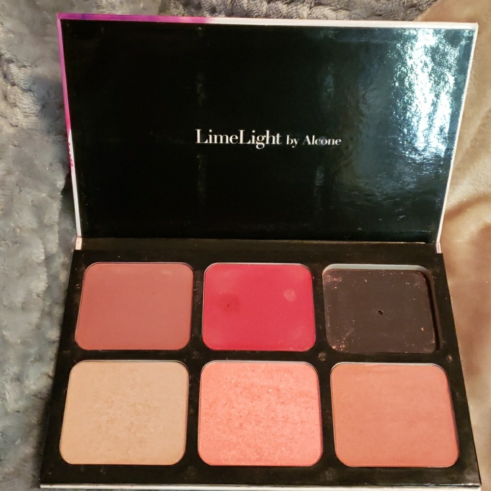 Limelight by Alcone Blush